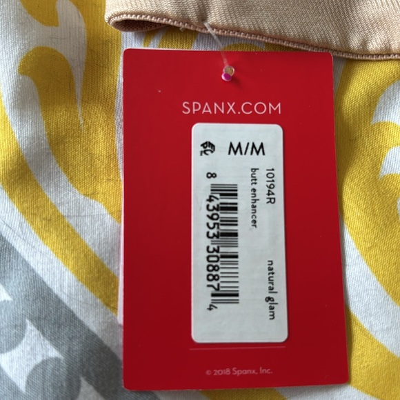 Spanx Booty Booster NWT Medium nude - Picture 5 of 5